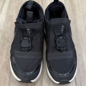 Nike Black Athletic Shoes